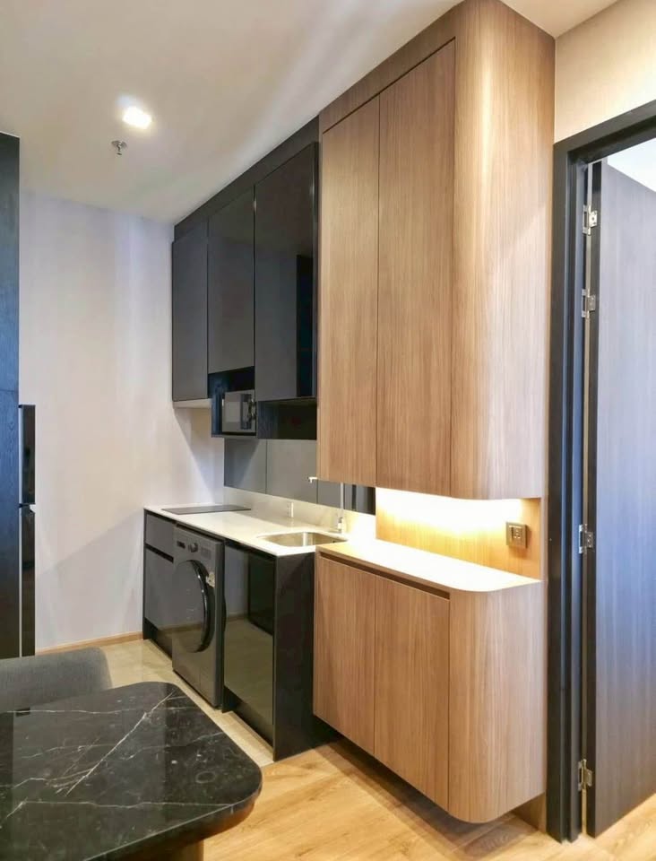 ให้เช่า Noble Around Ari | 1 นอน 35 ตร.ม. ชั้น 15 ใกล้ BTS อารีย์