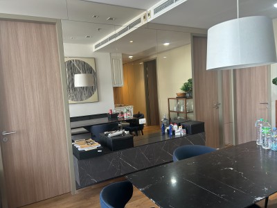 Luxury Living in Phrom Phong | ขายคอนโดหรู Noble BE33 (โนเบิล บี 