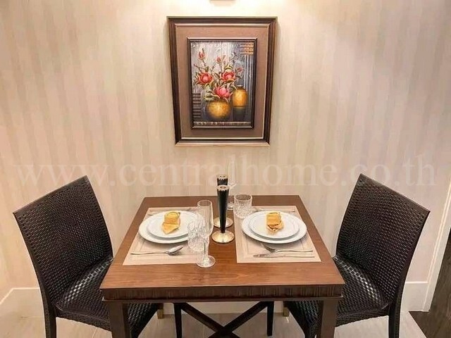 Grand Florida Beachfront Condo Resort Pattaya