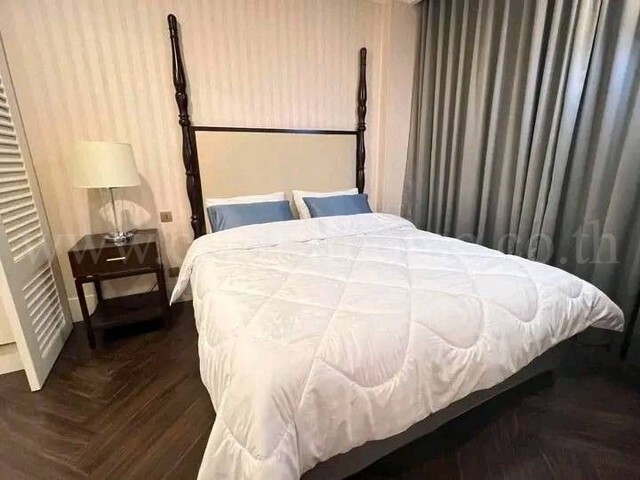 Grand Florida Beachfront Condo Resort Pattaya