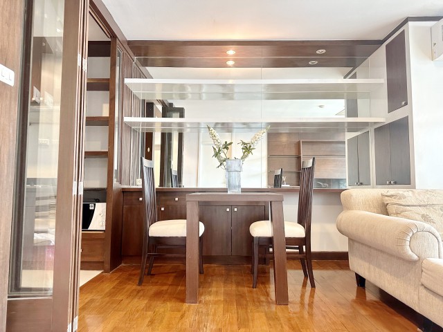 ให้เช่าคอนโด The Royal Place 2 ย่านราชดำริ 1 นอน 1