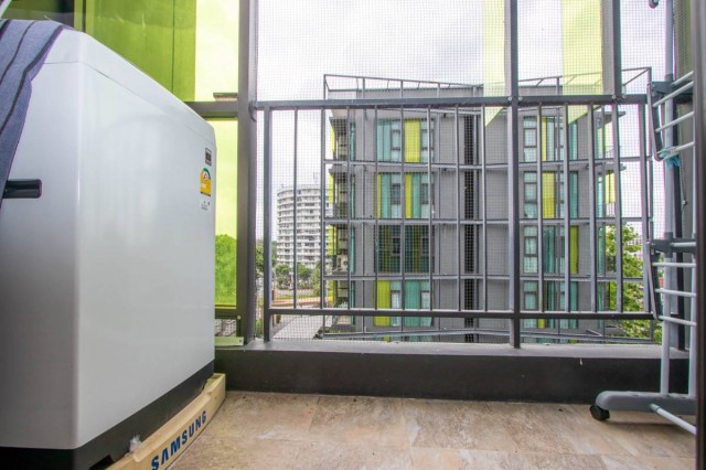 ขาย 2.7 ล้าน Stylish Condo เฟอร์นิเจอร์ครบ พร้อมเข้าอยู่