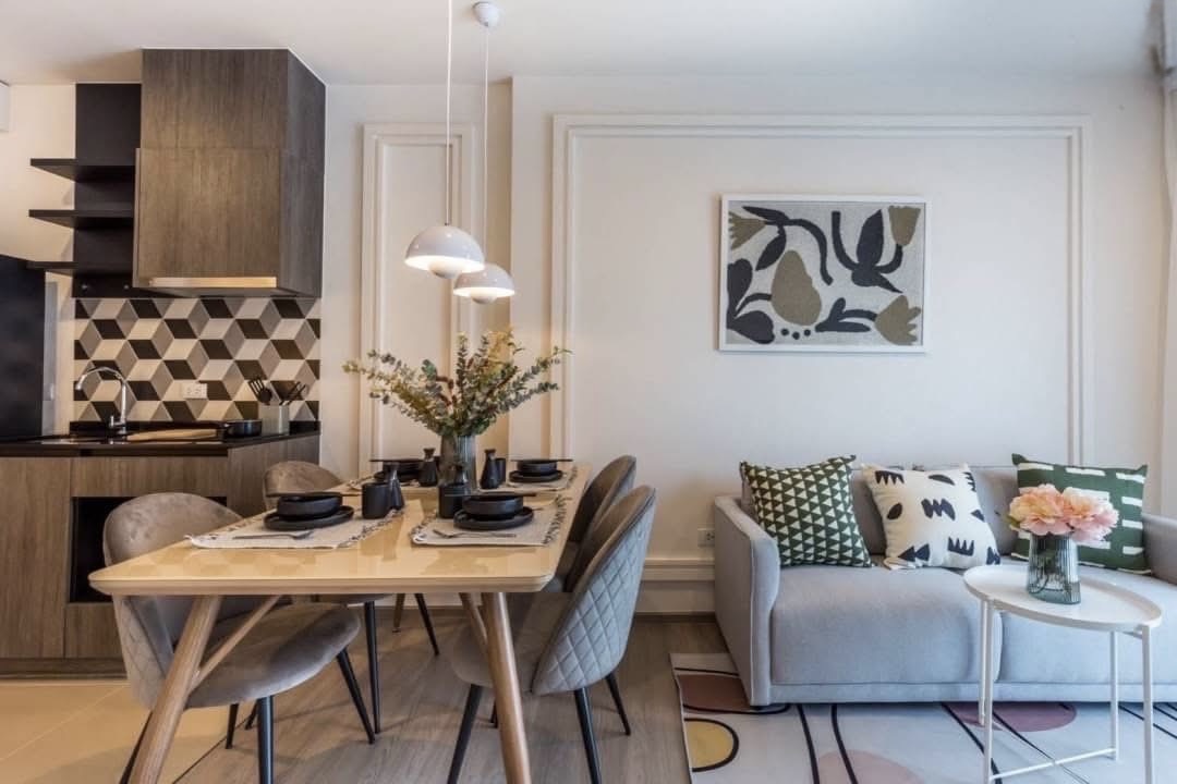 เดอะ เบส เพชรบุรี-ทองหล่อ