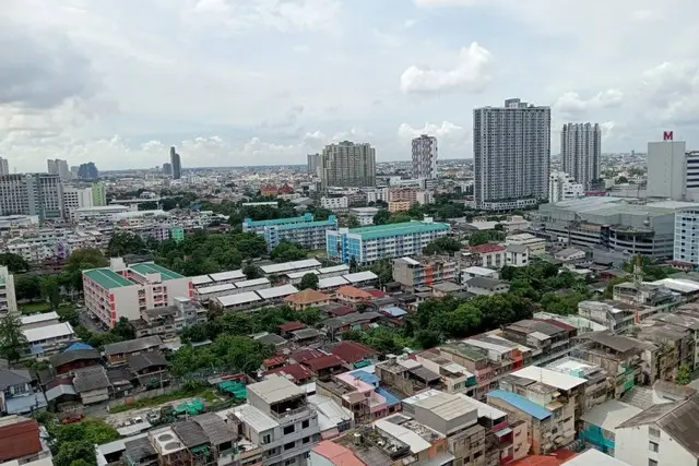 IDEO Sathorn - Thaphra
