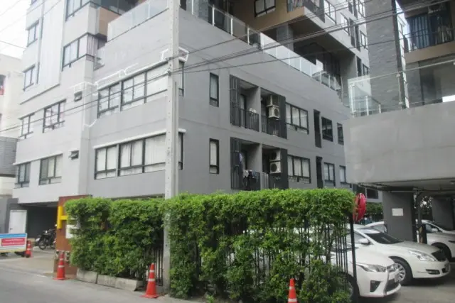 H2 Steel Condominium