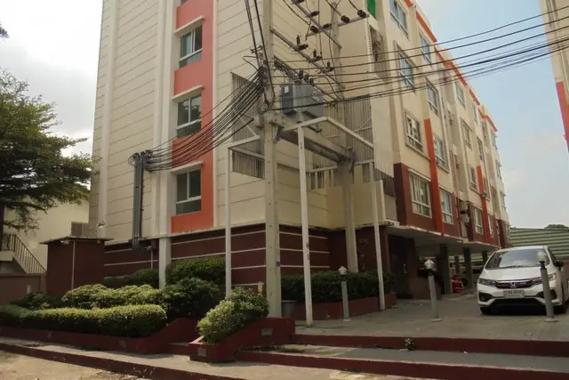 Modern Condo