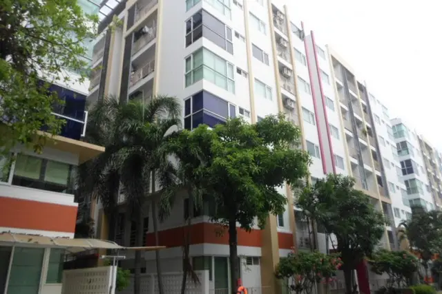 Metro Park Sathorn