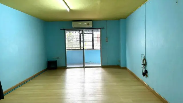 Lanna Condominium