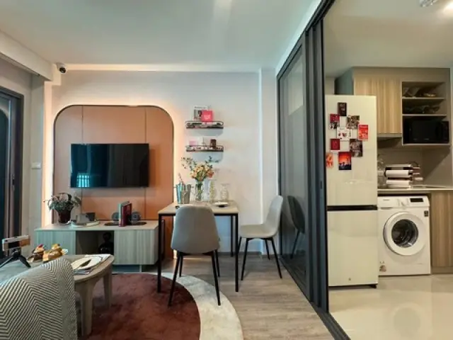 The Base Ratchada 19