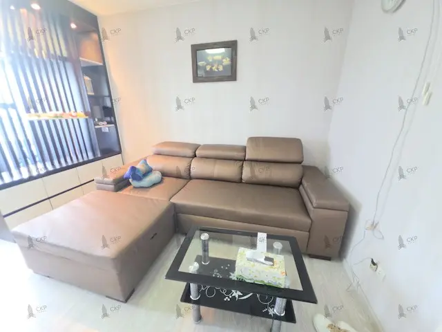Aspire Sathorn - Taksin Brick Zone