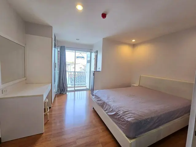 Pradya Place Ratchada - Huai Khwang