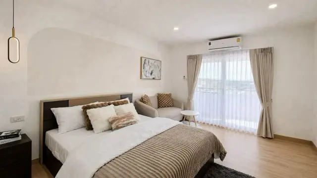 Lanna Condominium