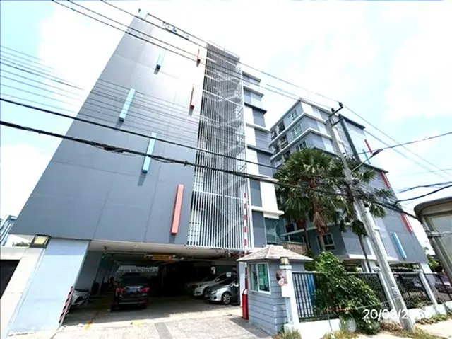 The One Plus Condominium