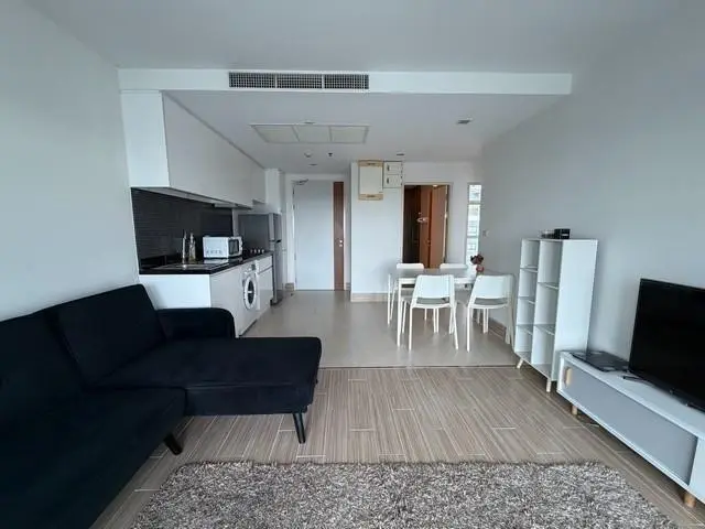 VERTIQ CONDO SRIPRAYA