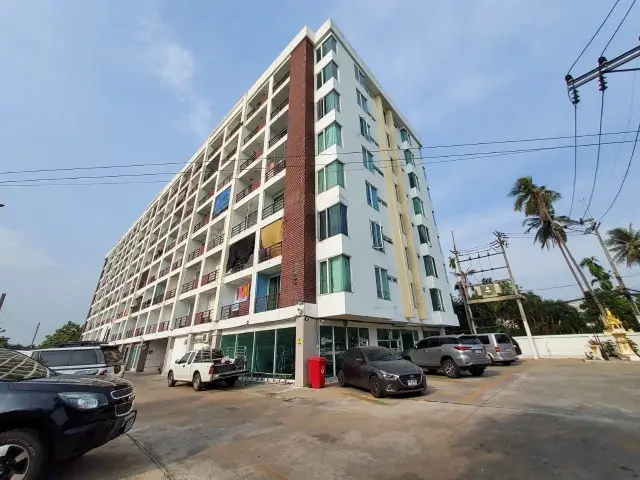 Ratchaphruek Condominium