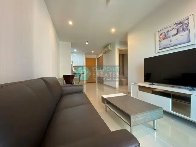 Circle Condominium