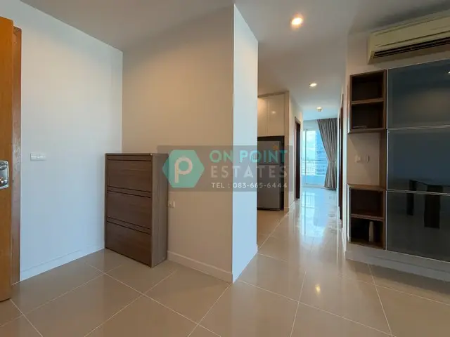 Circle Condominium