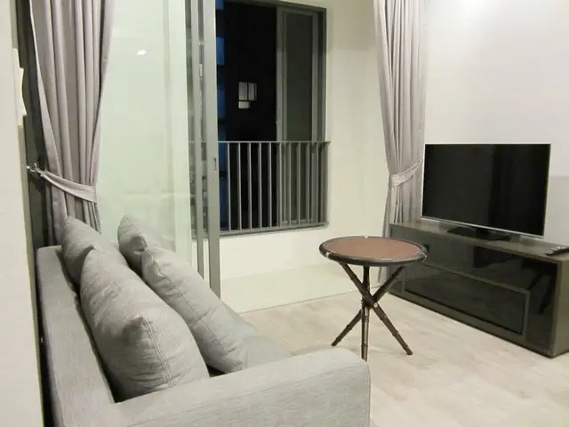  Condo For Rent