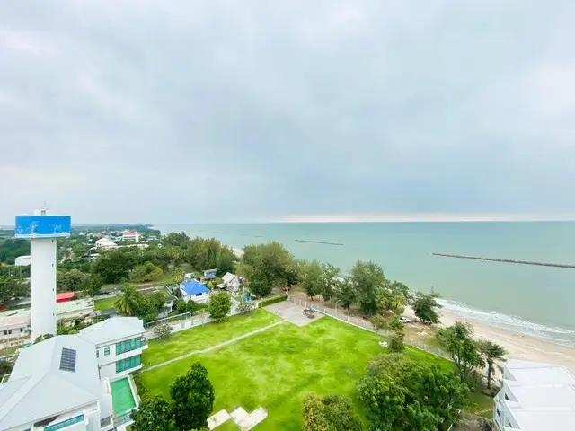 ROYAL BEACH CONDO