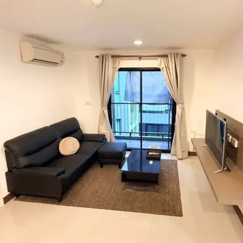 Zenith Place Sukhumvit 42