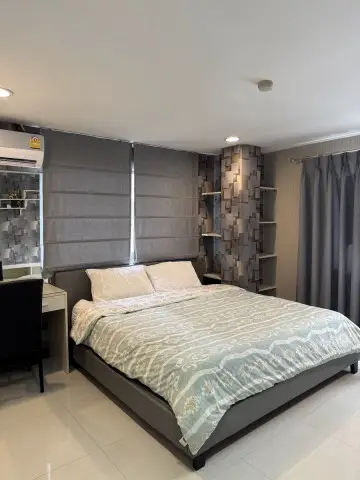 Sathorn Place