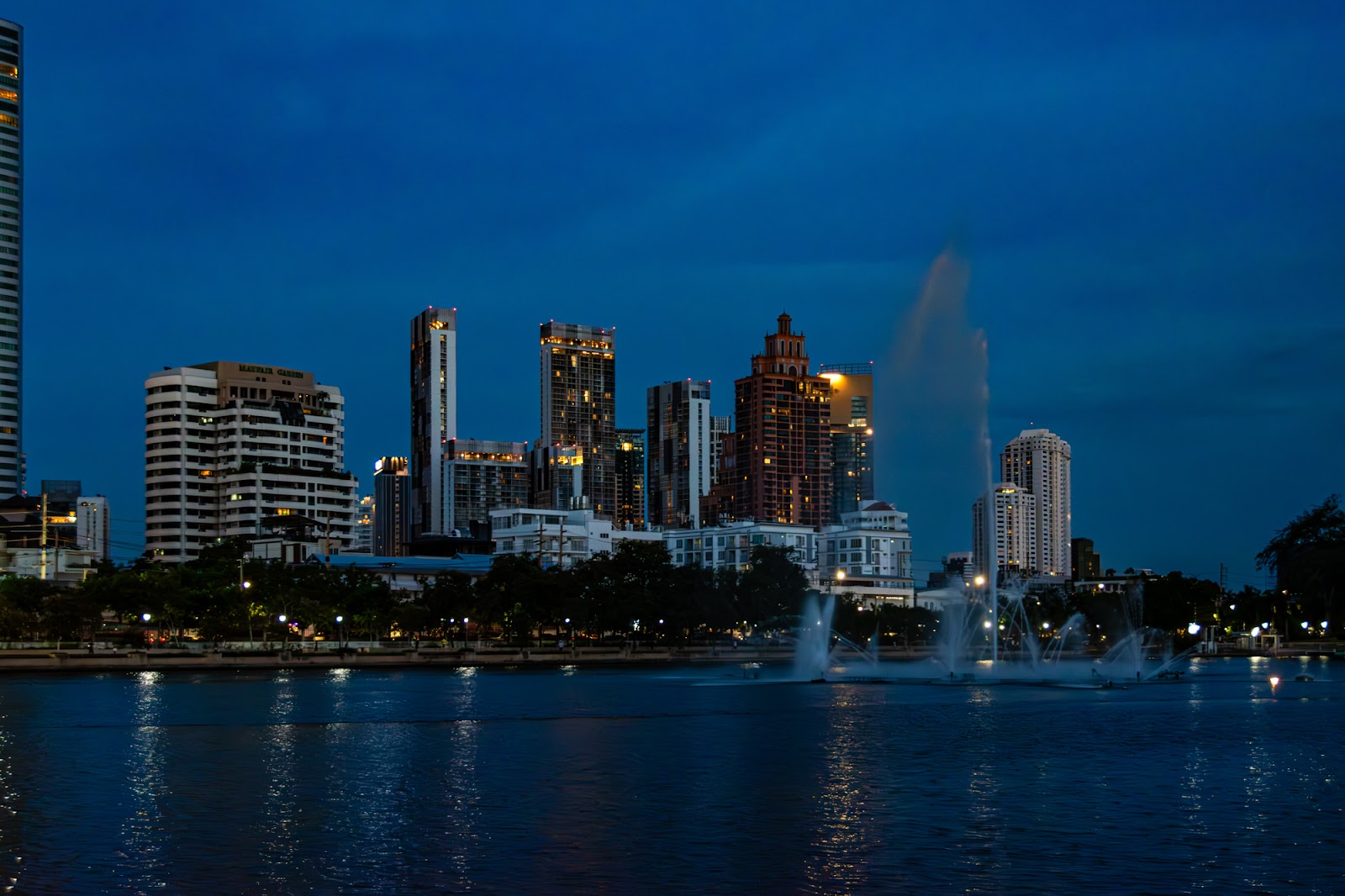 Aguston Sukhumvit 22